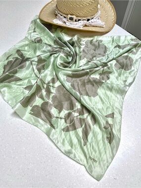 Esprit vintage silk scarf/wrap w botanical floral resort vacay vibe